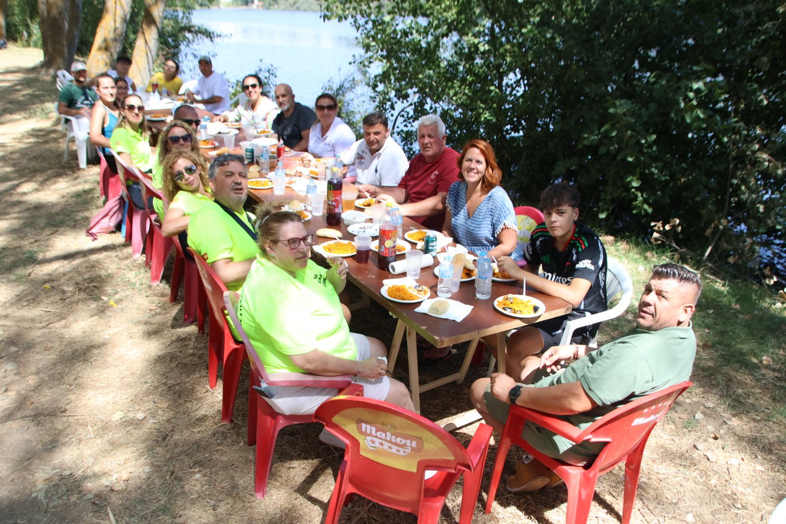 Villagonzalo paella en el Verdinal