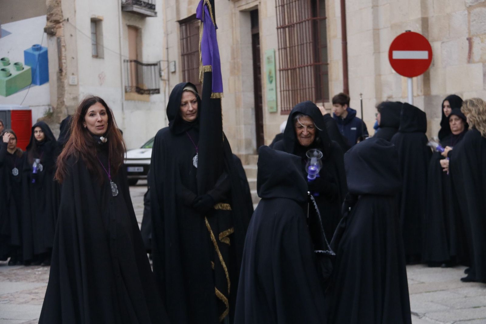 suspension-de-la-procesion-de-la-virgen-de-la-soledad-19
