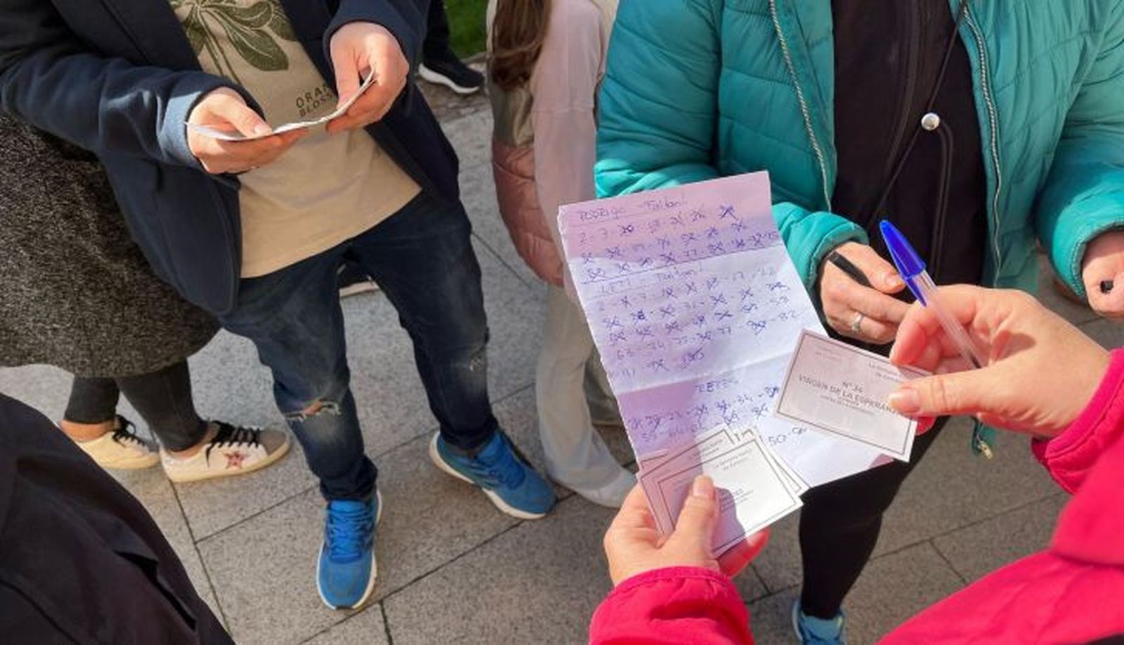 Intercambio de cromos de Semana Santa de Zamora