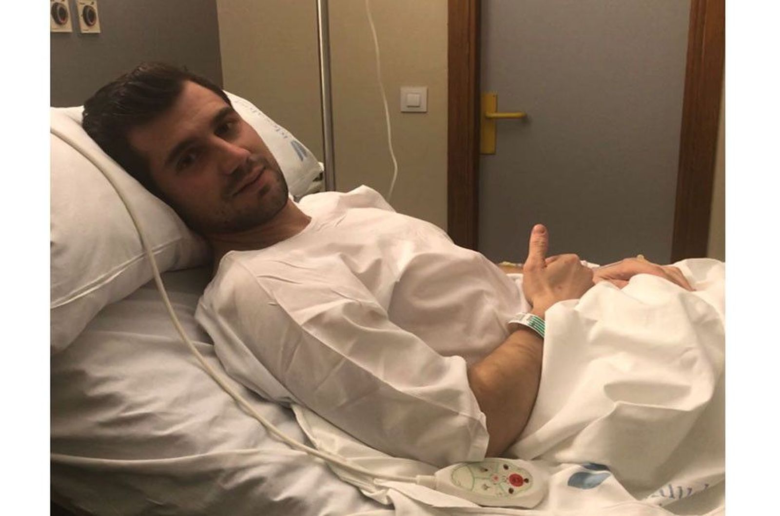 Mateos operacion rodilla