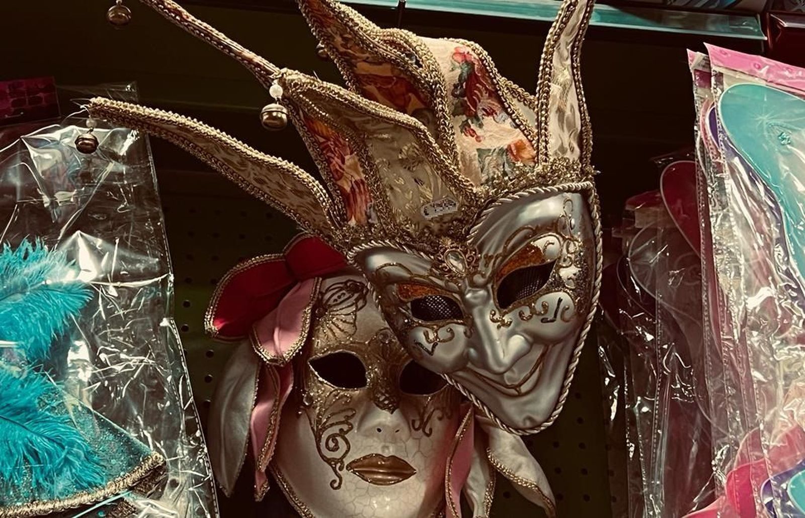 Máscaras de carnaval. FOTO S24H