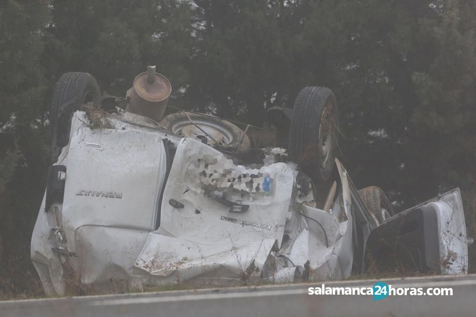 Accidente furgoneta calvarrasa (6)