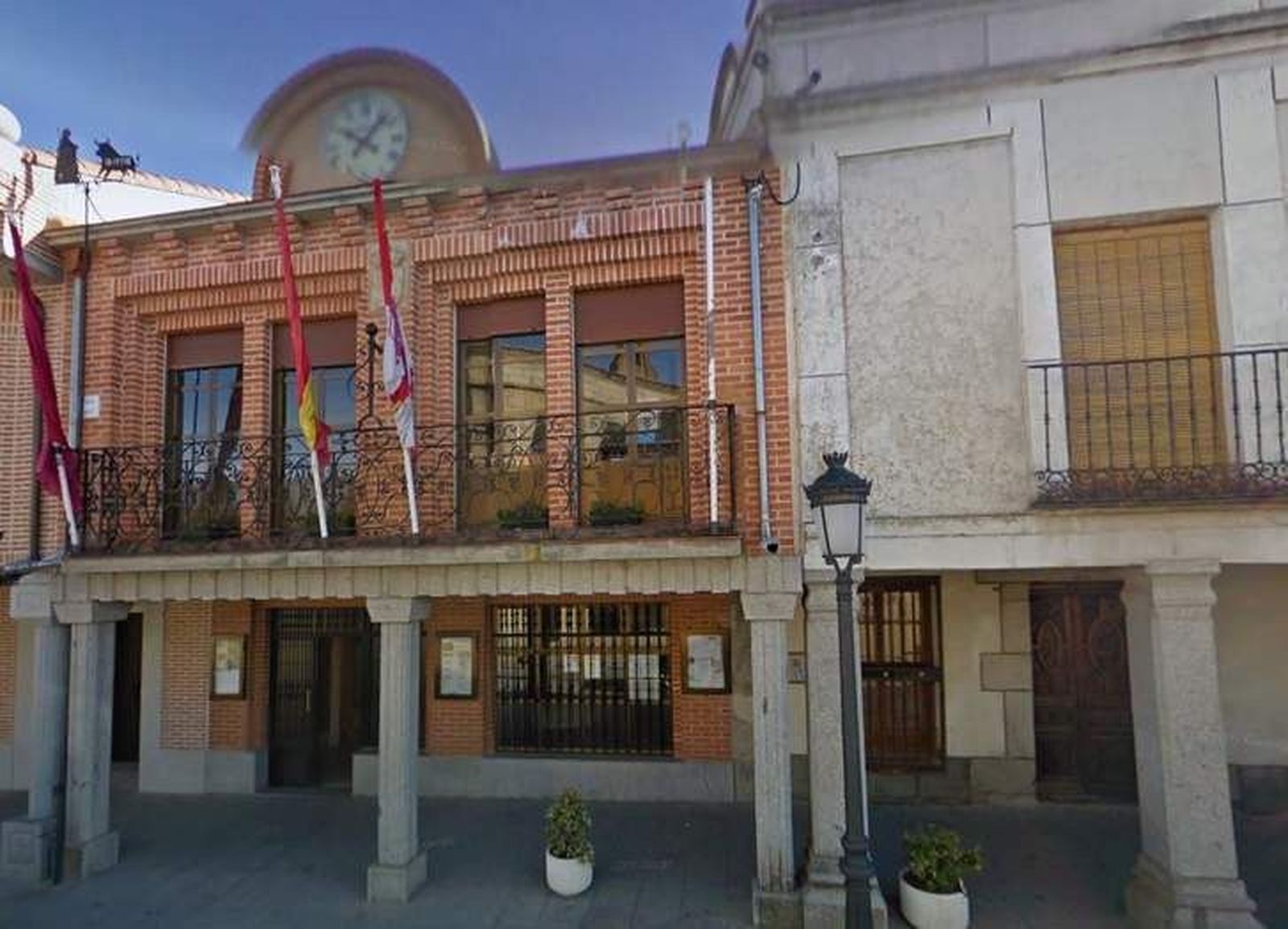 Vecinos por Macotera acusa al PP de no asumir que gobierna en minoría