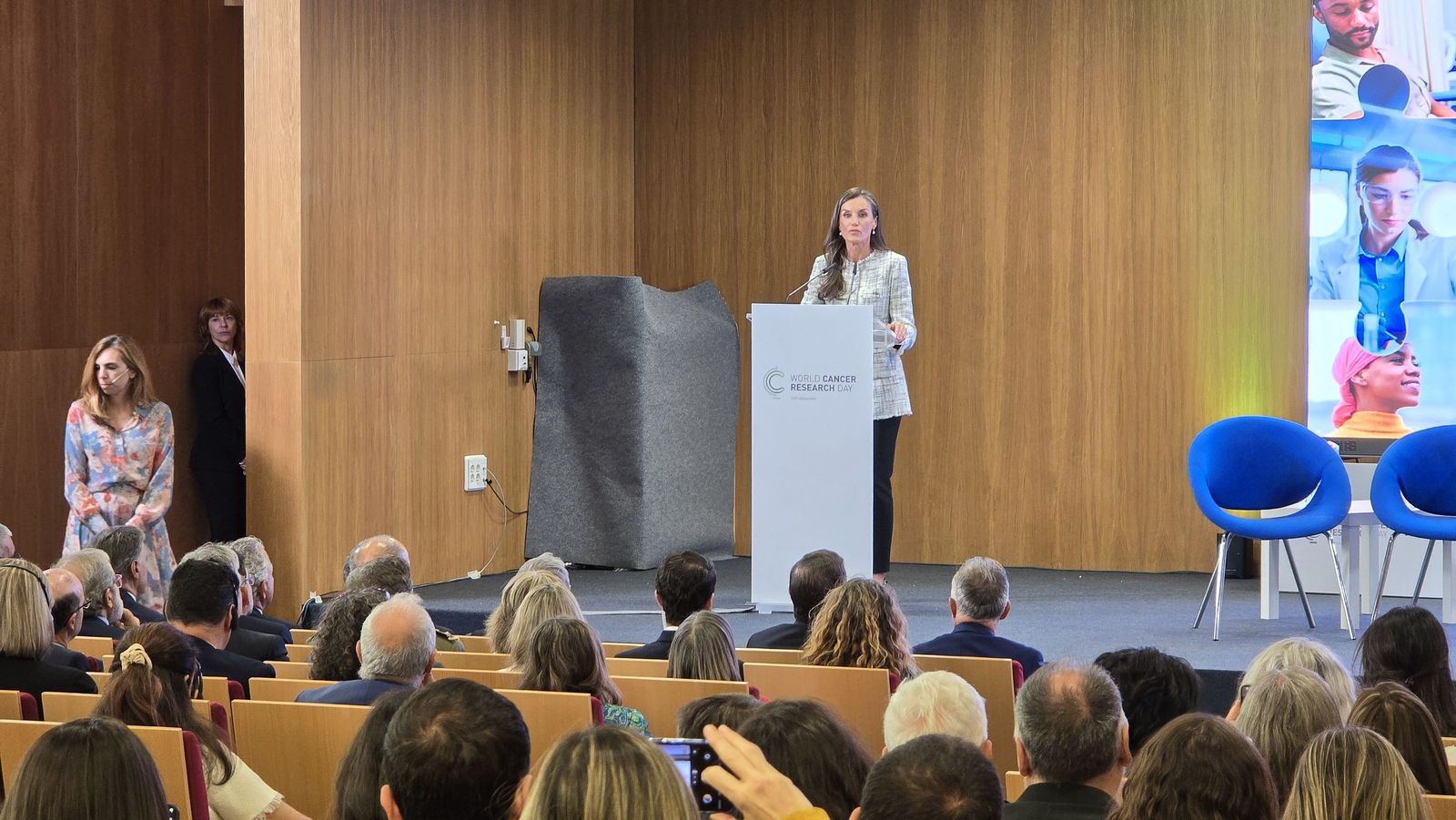 Evento internacional World Cancer Research Day 2025 de la AECC