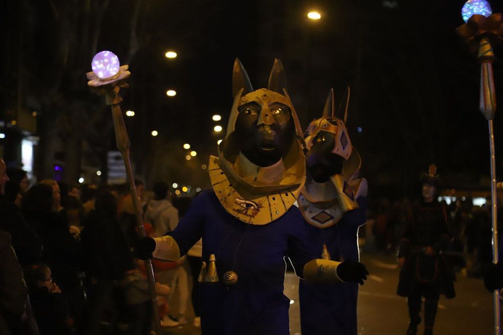 Los mejores disfraces dan color a la ciudad con el segundo desfile de Carnaval (169)