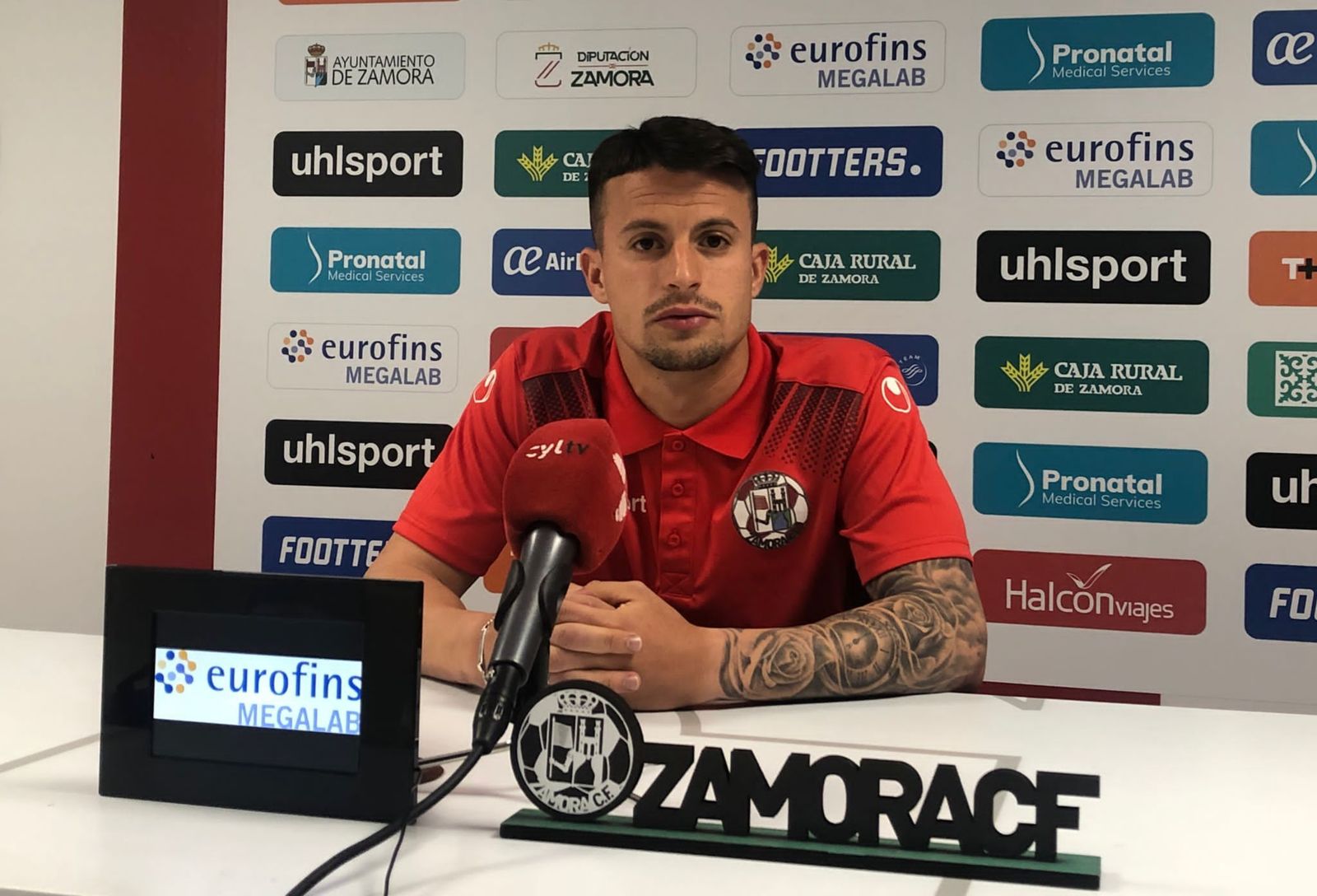 Hache, antes del choque contra el Burgos: “Todos los partidos son decisivos en esta fase”