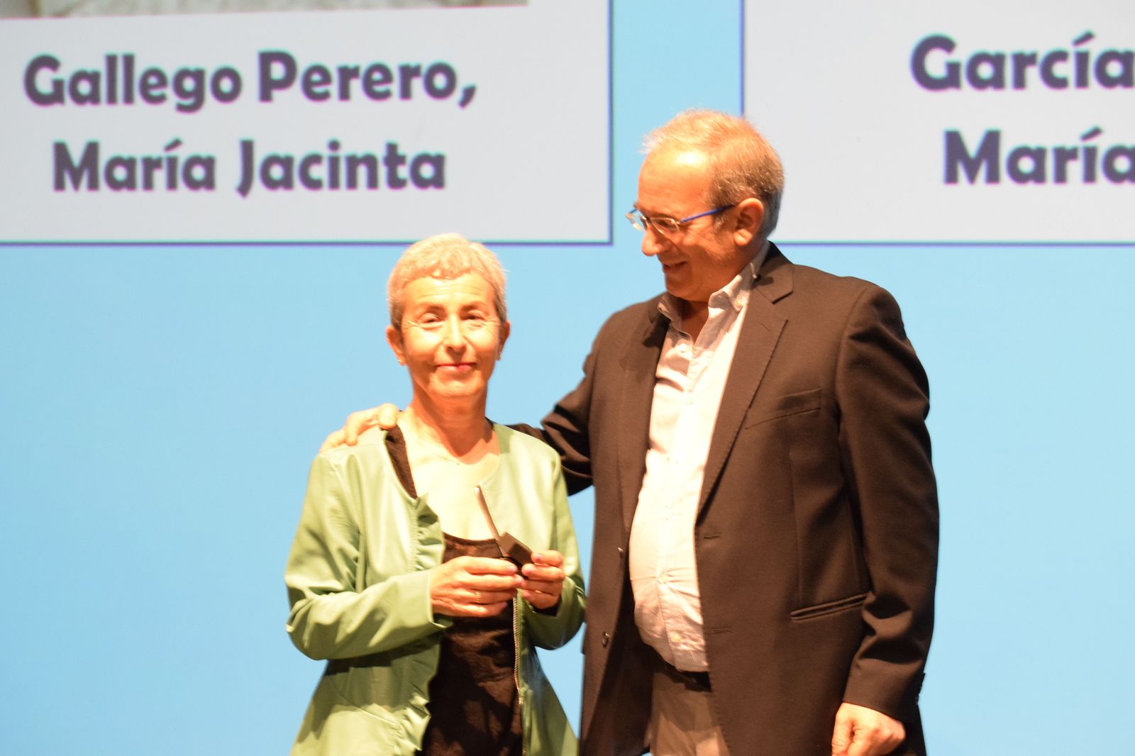 el-colegio-de-enfermeria-de-zamora-rinde-homenaje-a-los-companeros-jubilados-23