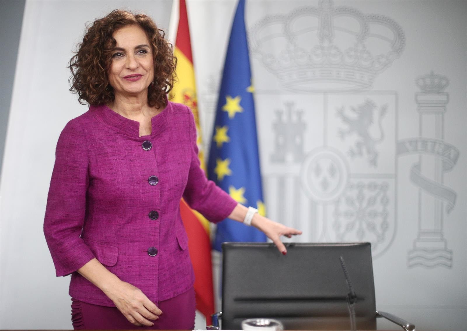 La ministra de Hacienda, María Jesús Montero en la rueda de prensa del Consejo de Ministros