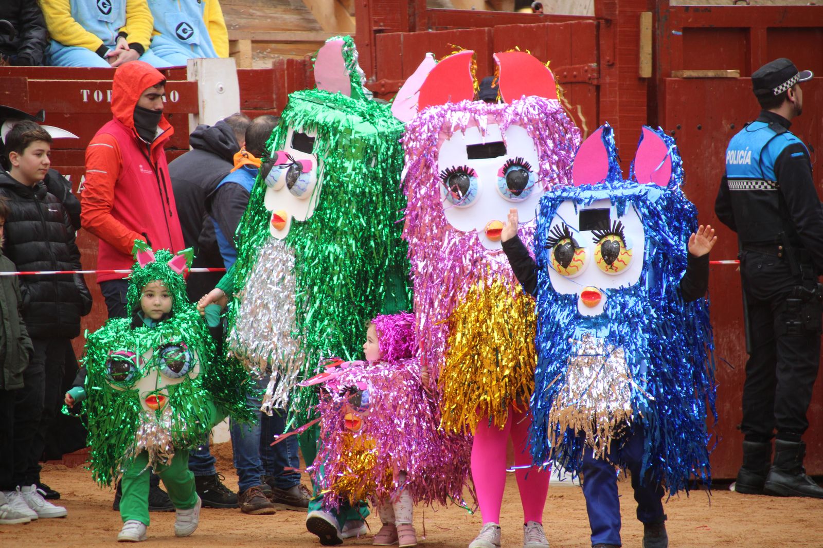 desfile-disfraz-callejero-sabado-carnaval-ciudad-rodrigo-2025-10