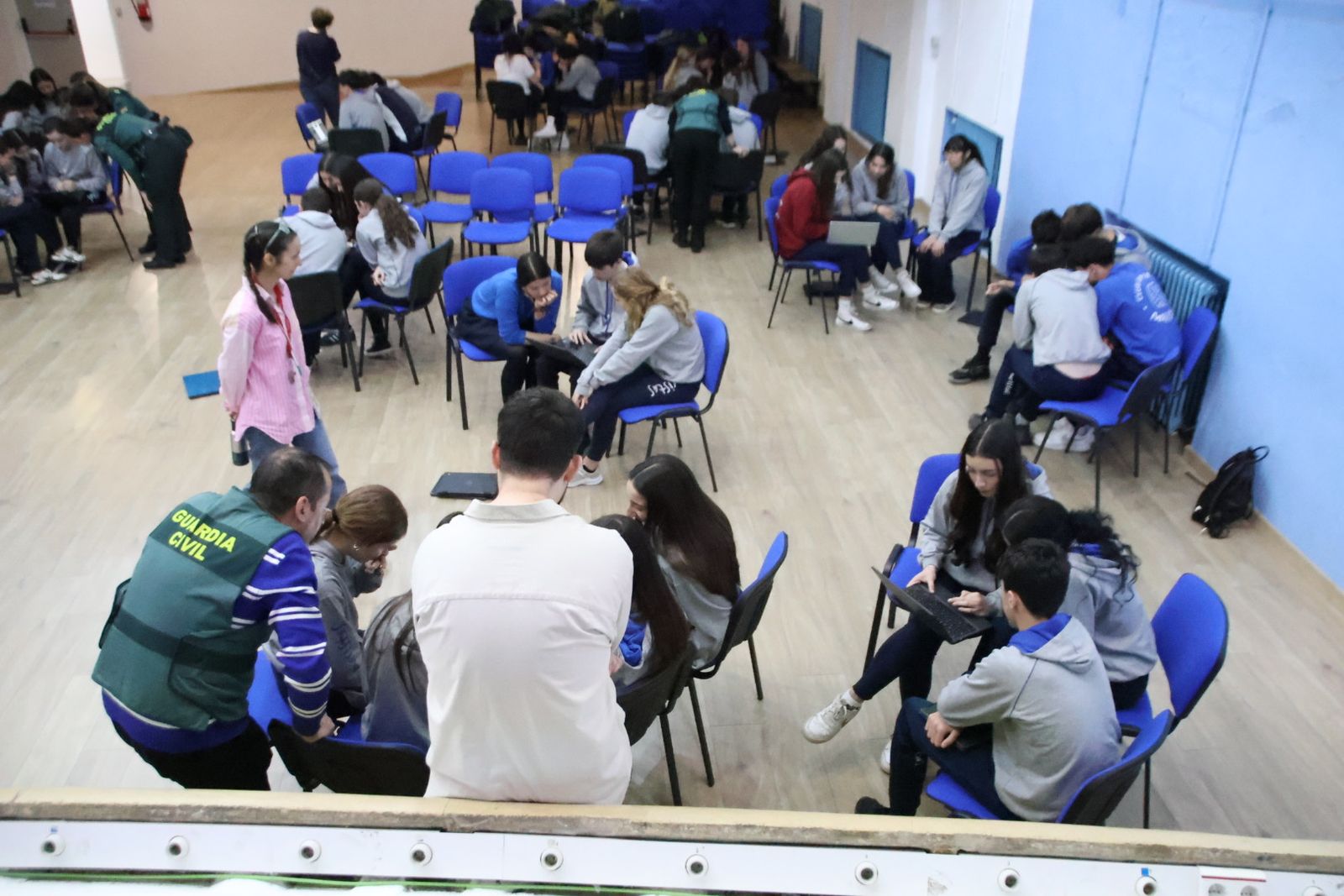 Reportaje ciberliga con Guardia Civil en Maristas