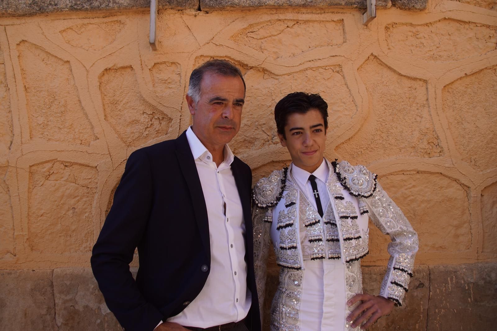 whatsapp-image-2024-09-14-at-18-37-45-2