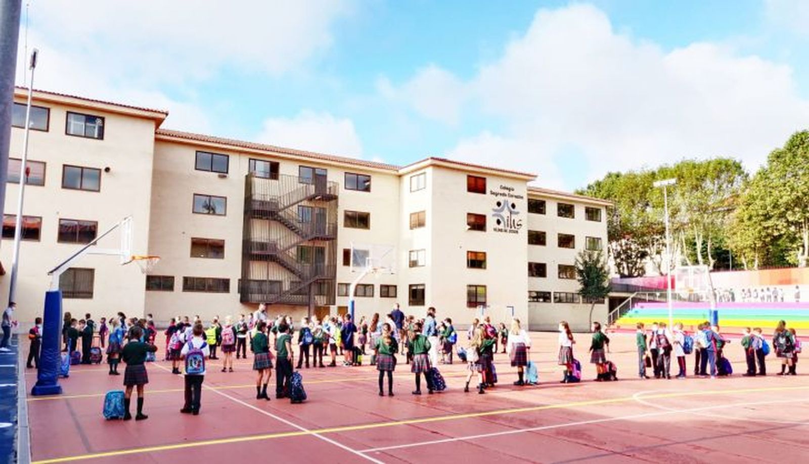 Vuelta al cole en el colegio Sagrado Corazón Jesuitinas Salamanca. 