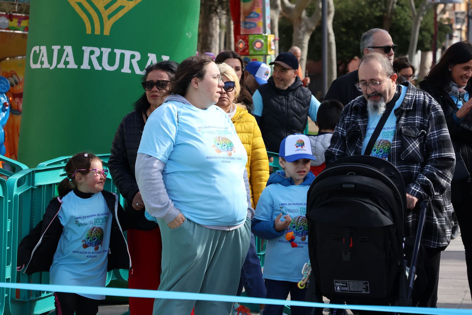 paseo-solidario-por-el-dia-mundial-del-autismo-en-zamora-8