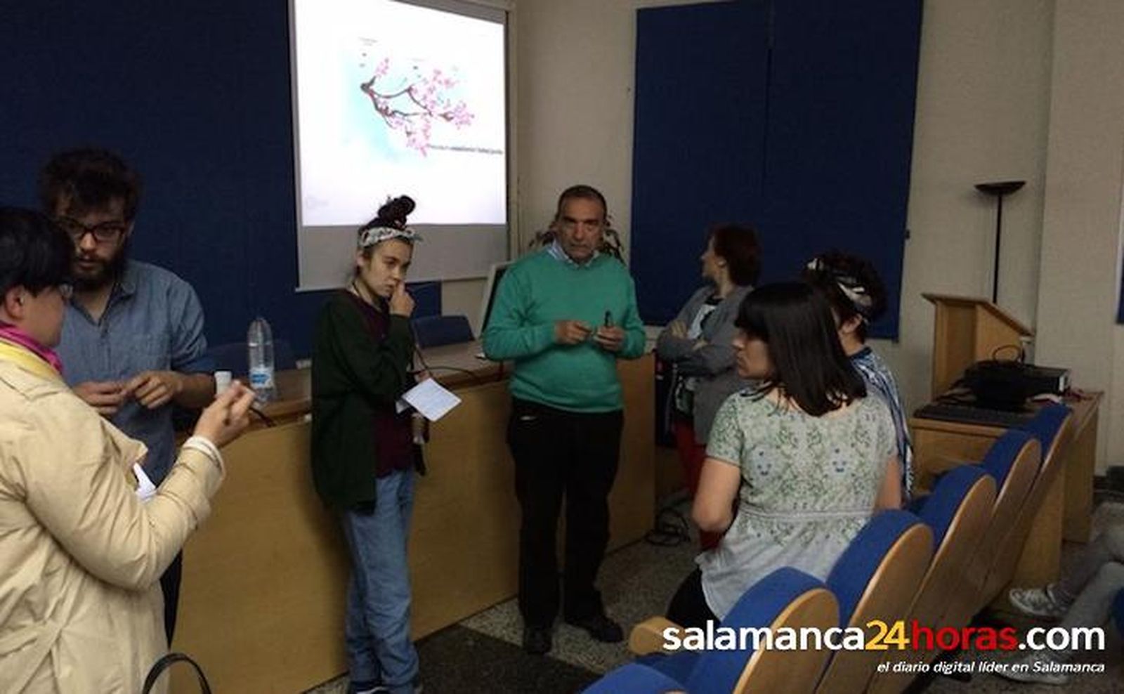 La Facultad de Psicología y el barrio Ciudad Jardín convergen en un proyecto comunitario