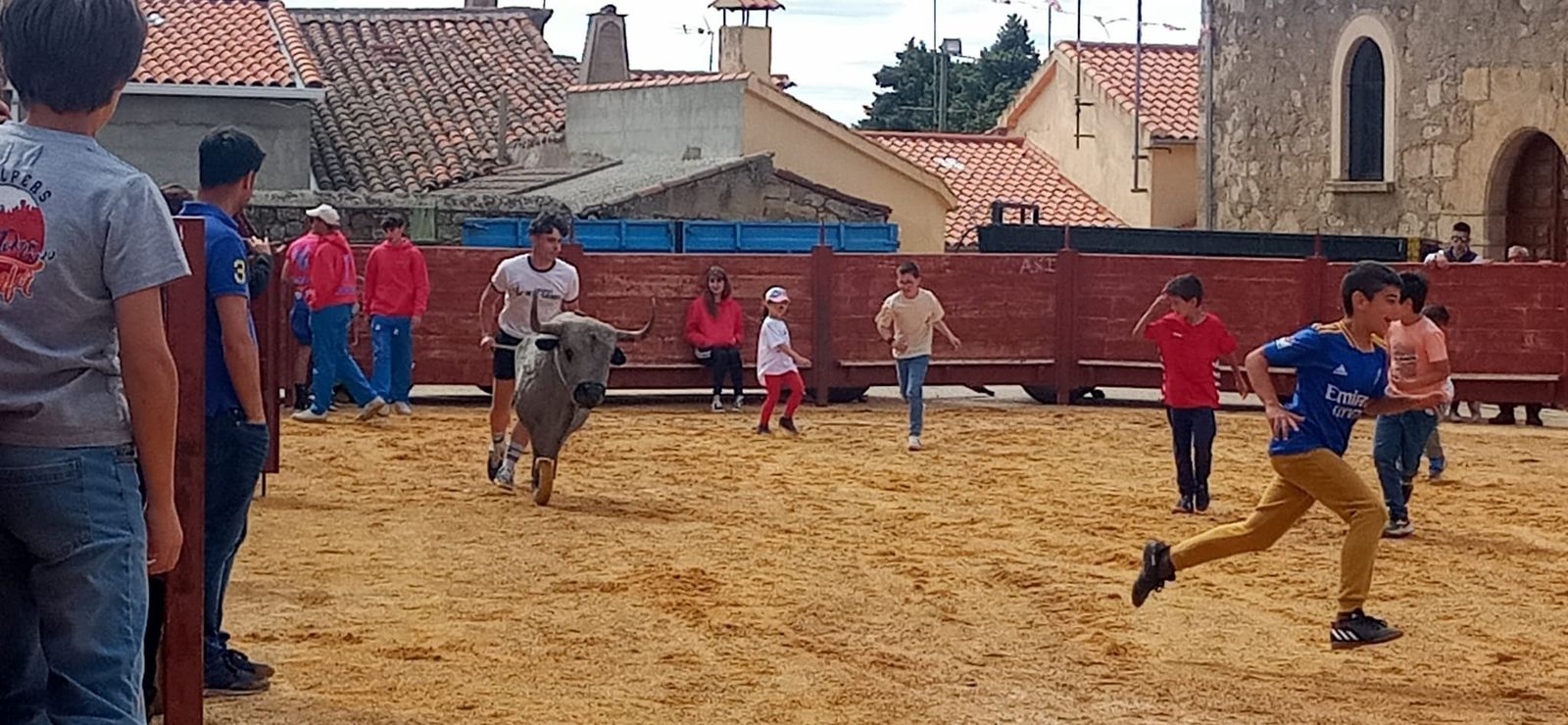 photo-2023-05-14-17-09-16