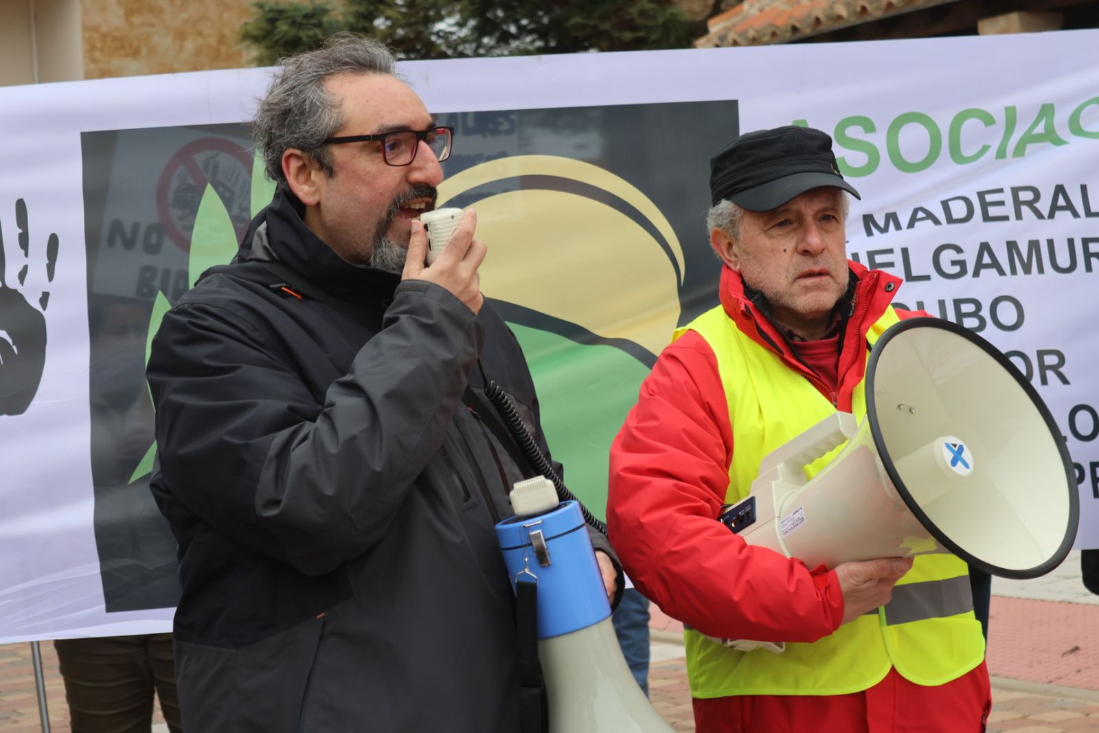 Protesta ciudadana por la planta de biogas en Castellanos de Villiquera