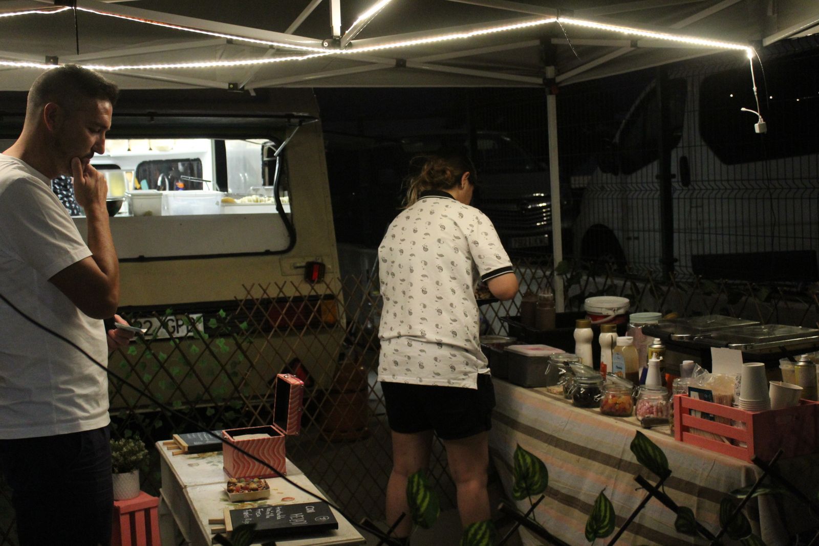 Feria Food Trucks en Aldeatejada en la plaza Mayalde