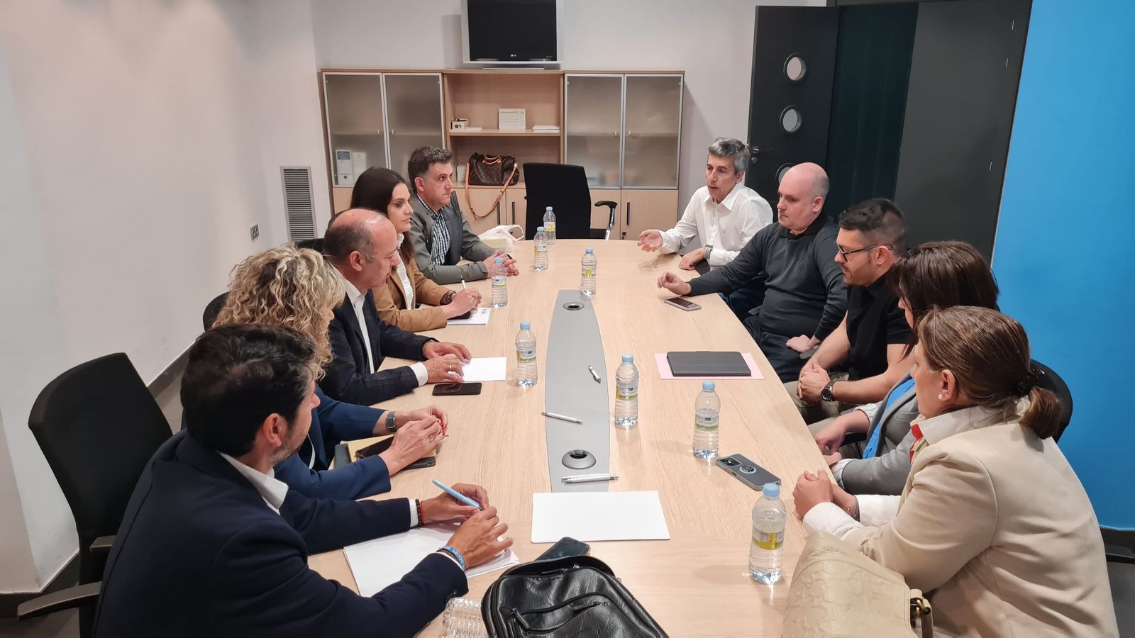 Reunión del PP con la Asociación de Usuarios del AVE