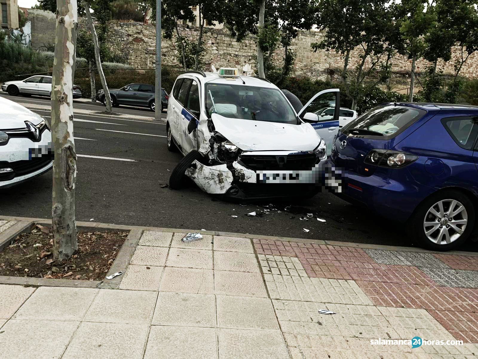 Accidente taxi San Vicente (8)