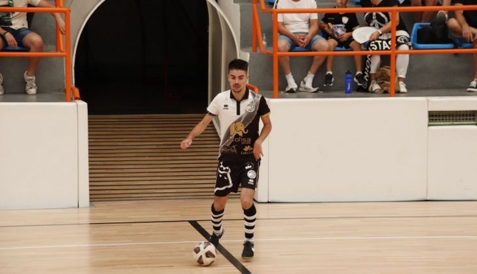 El zamorano Yayo en un instante del encuentro. Foto: Salamanca24horas