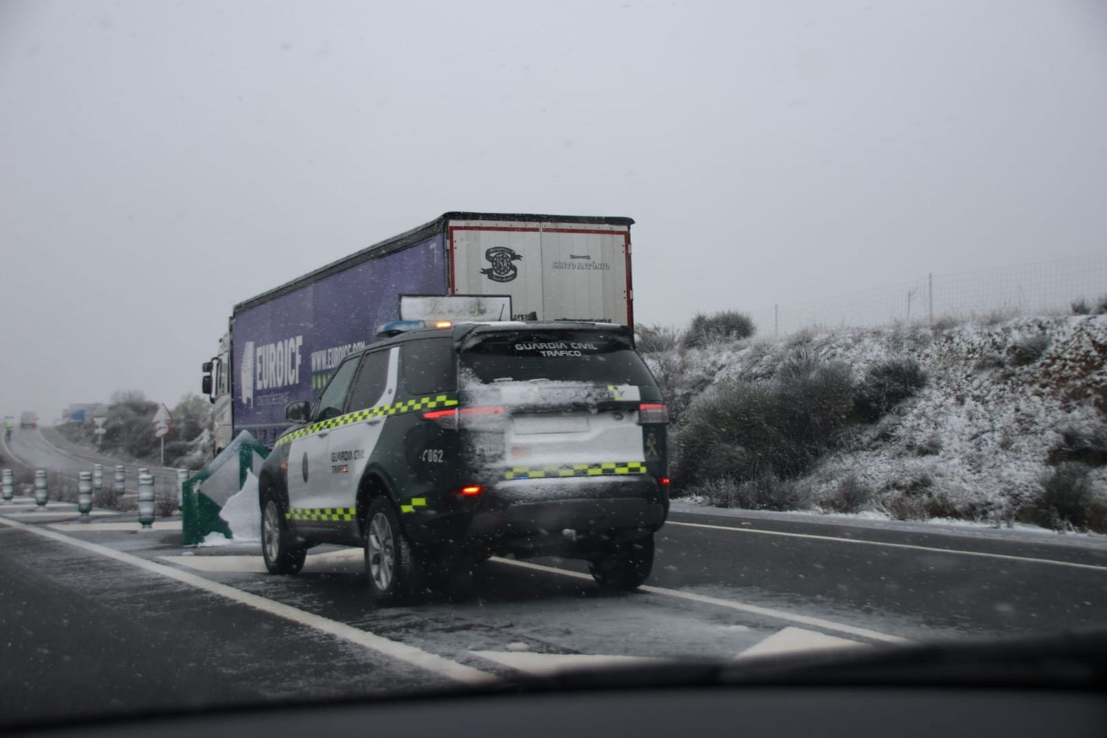 whatsapp-image-2024-01-19-at-16-43-11-2