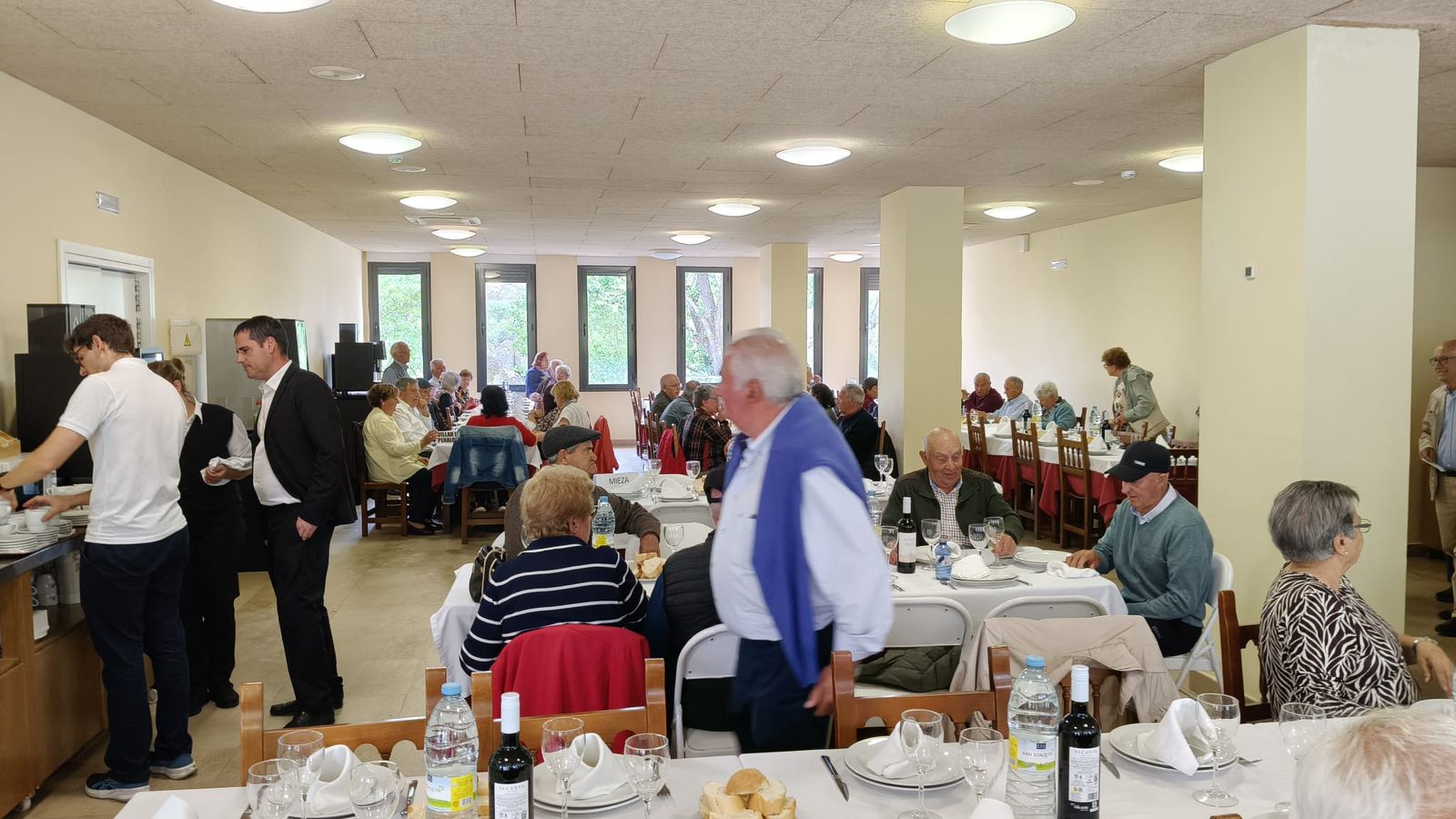Los mayores de la comarca de Vitigudino celebran un día de confraternización