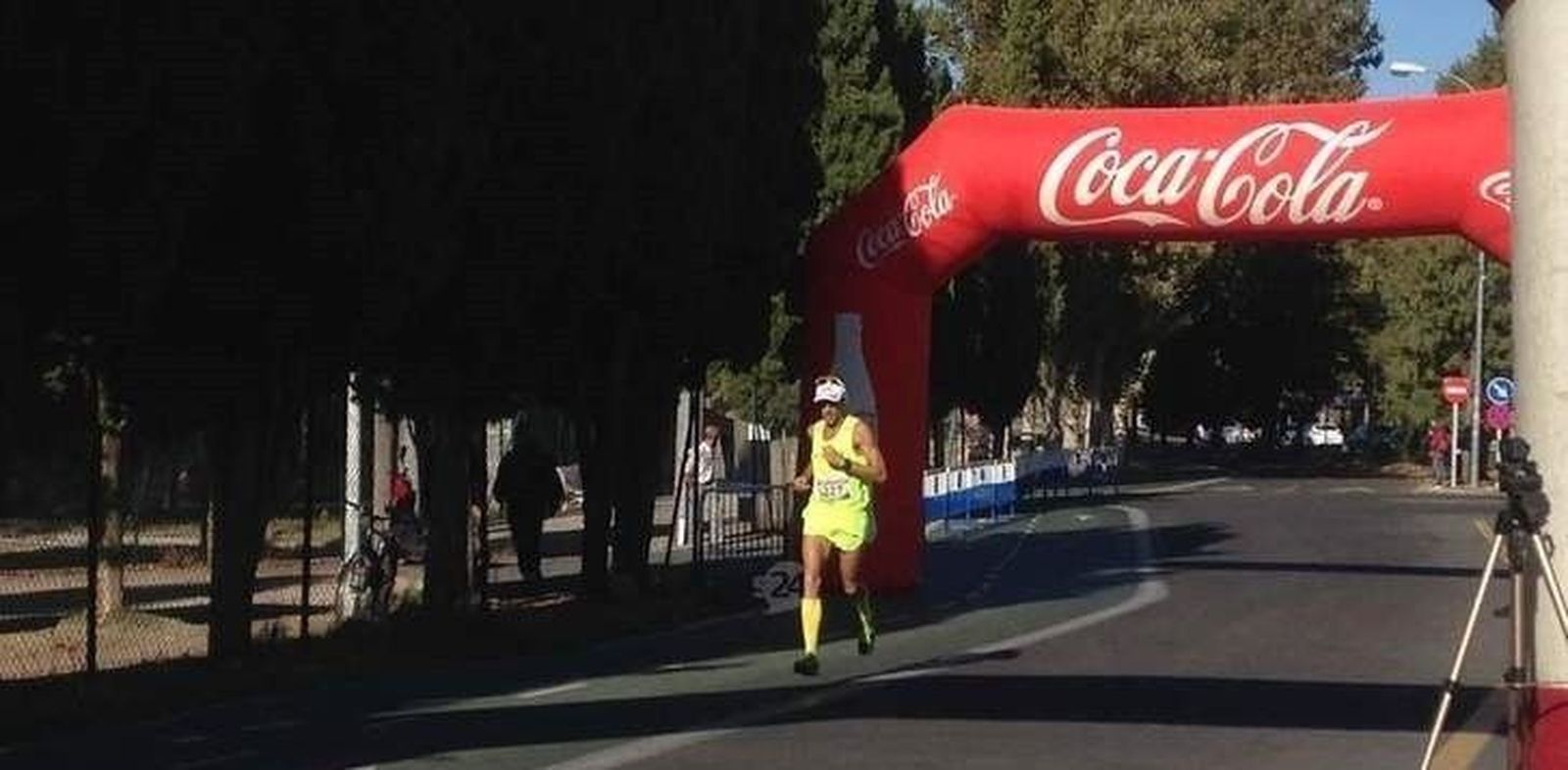 Pablo Rodríguez y Verónica Sánchez se imponen en la Carrera Popular del Colegio de Veterinarios