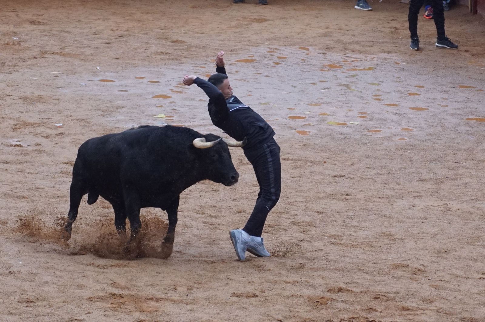 whatsapp-image-2025-03-03-at-14-50-03-1