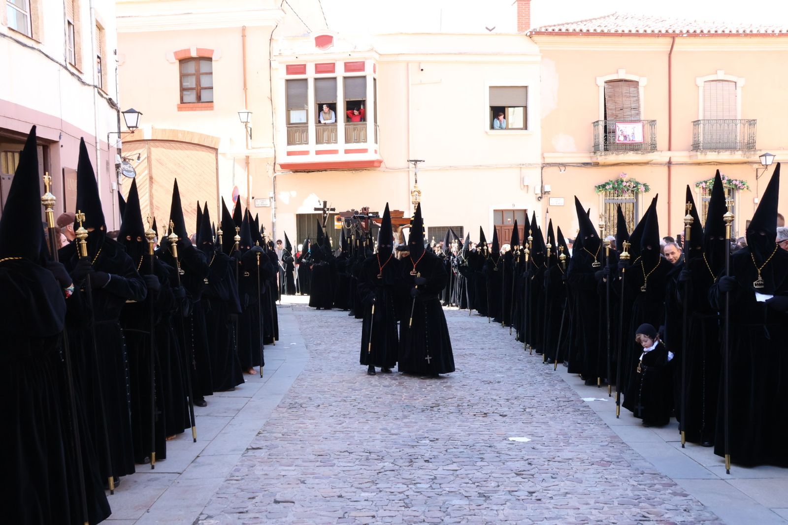 GALERÍA | Revive en imágenes la procesión del Santo Entierro