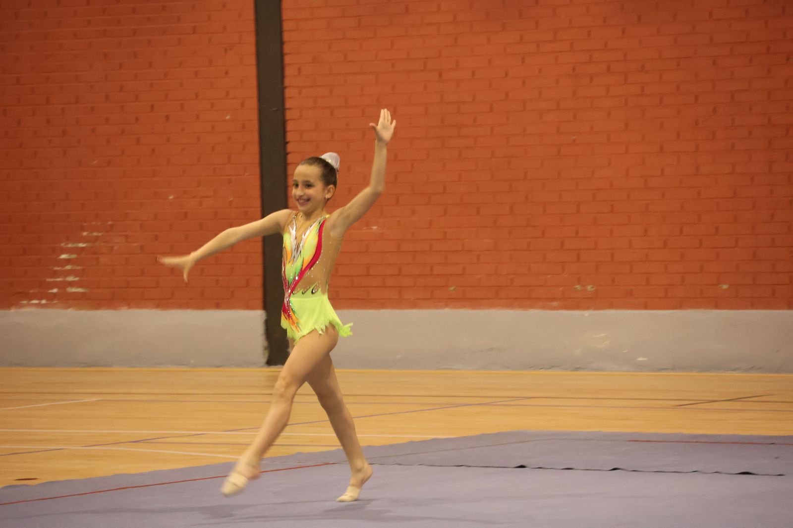 gimnasia-ritmica-en-el-manuel-camba-27