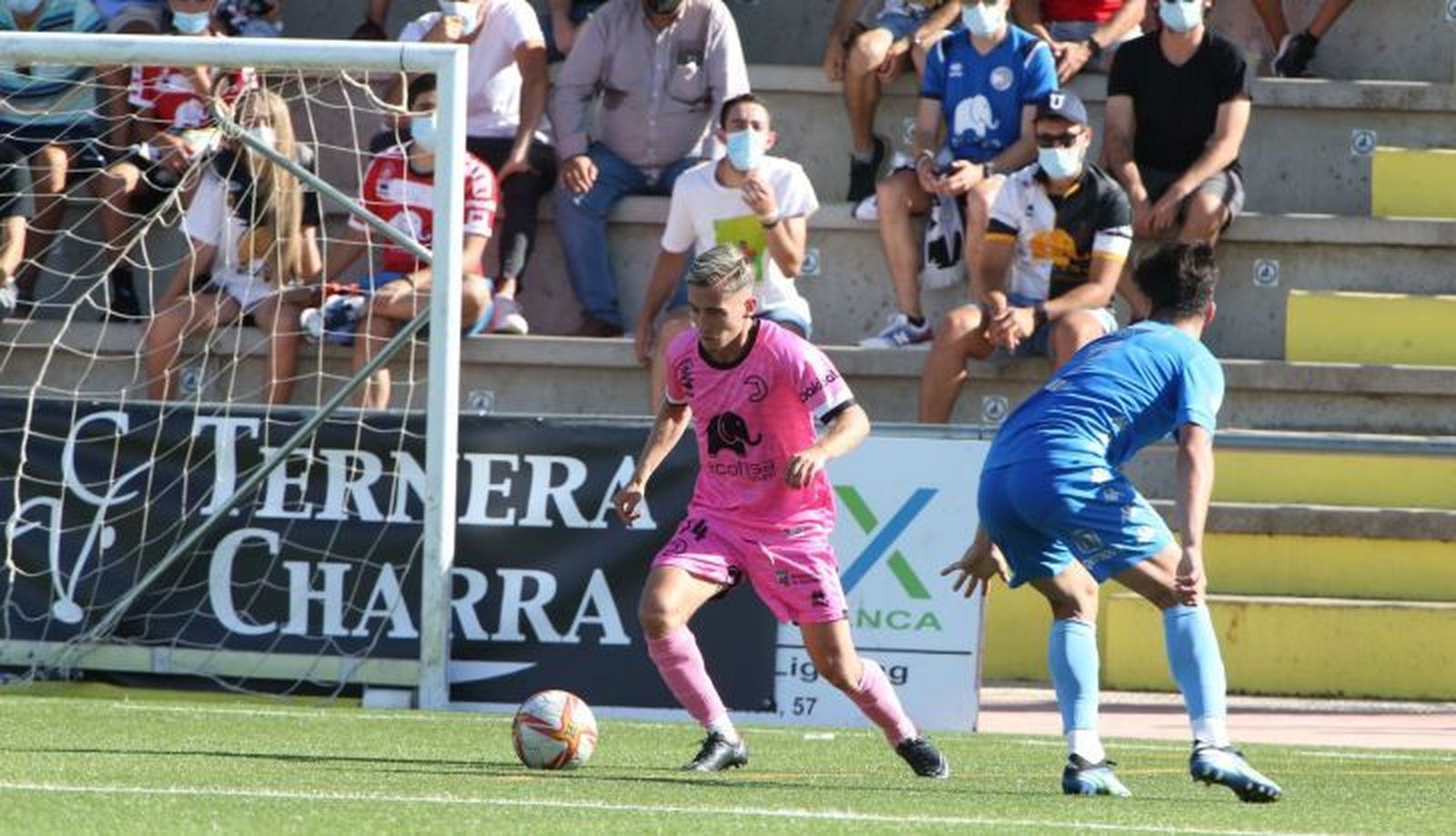 Íñigo Muñoz, en el partido contra la Cultural / FOTO SALAMANCA24HORAS.COM Íñigo Muñoz, en el partido contra la Cultural / FOTO SALAMANCA24HORAS.COM