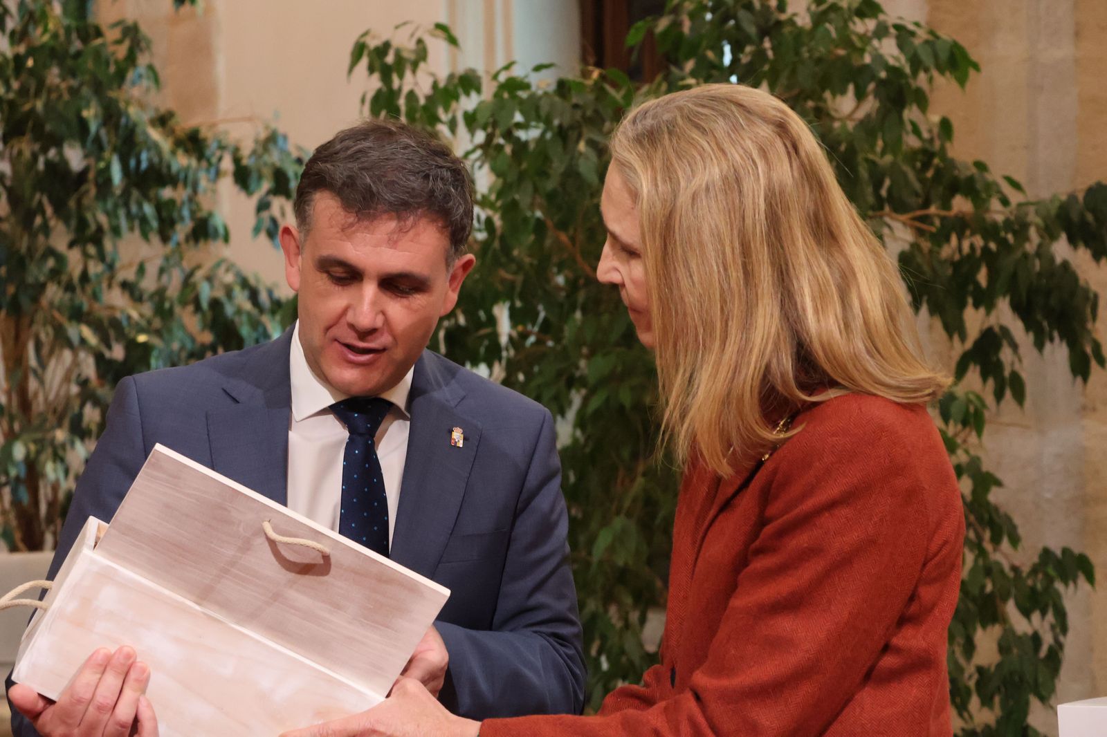 visita-de-la-infanta-elena-a-zamora-73