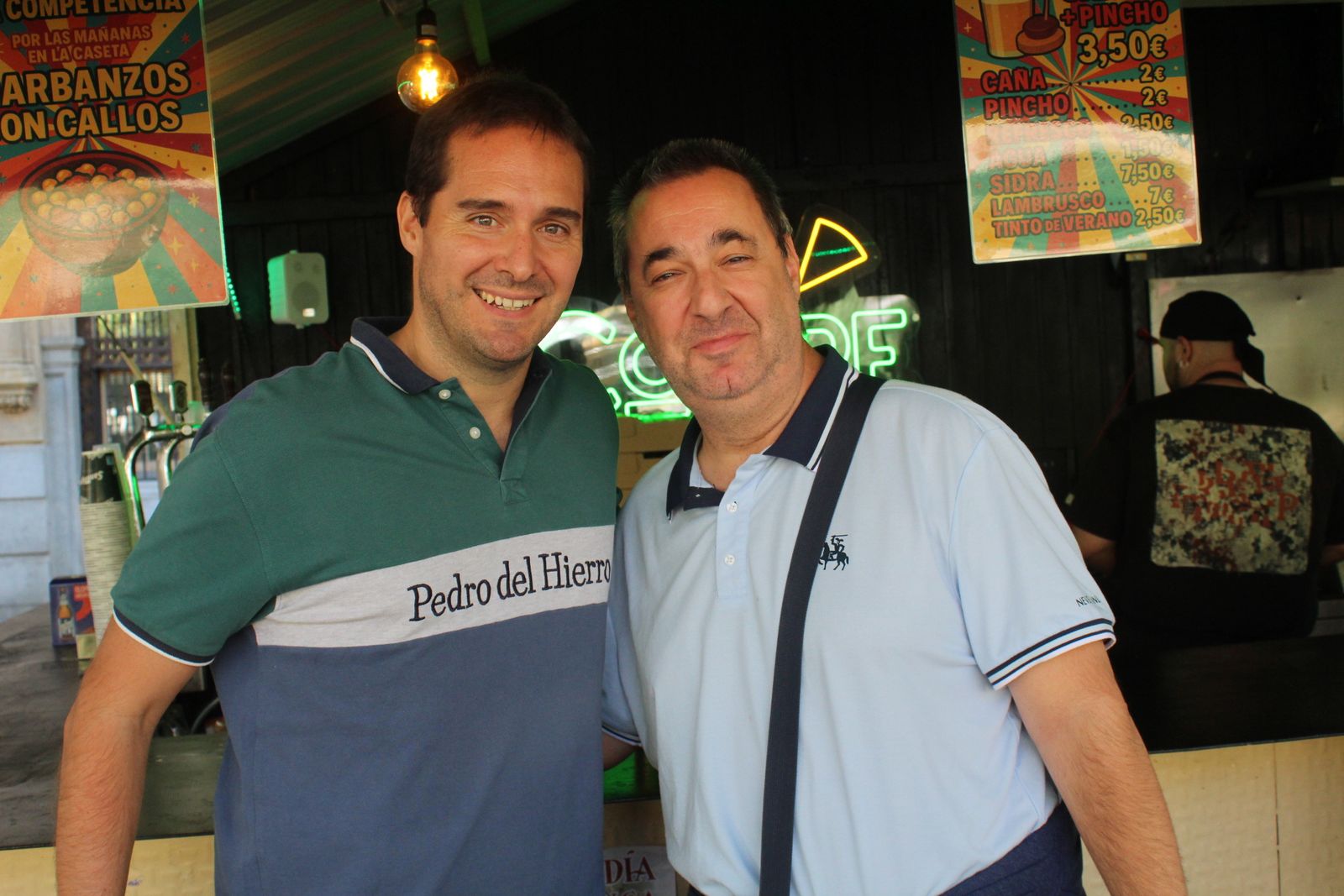 Ambiente en la Feria de Día en el mediodía de este martes