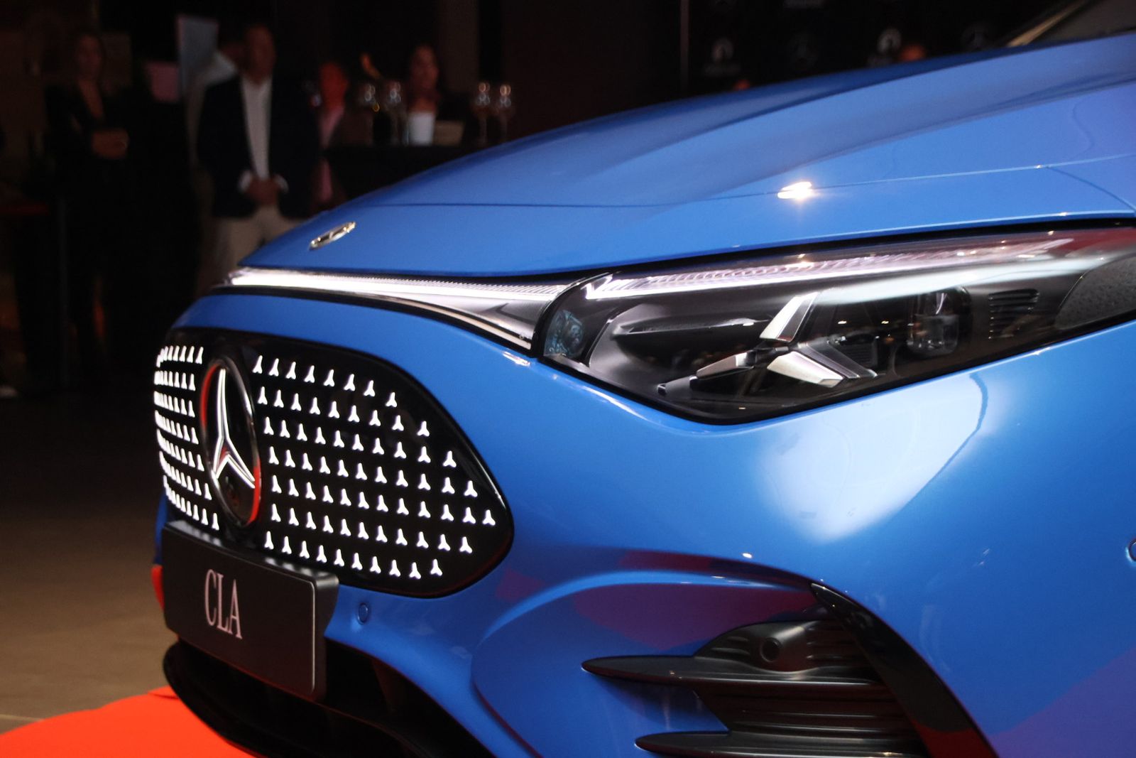 Presentación del nuevo Mercedes CLA 100% eléctrico en Adarsa Salamanca