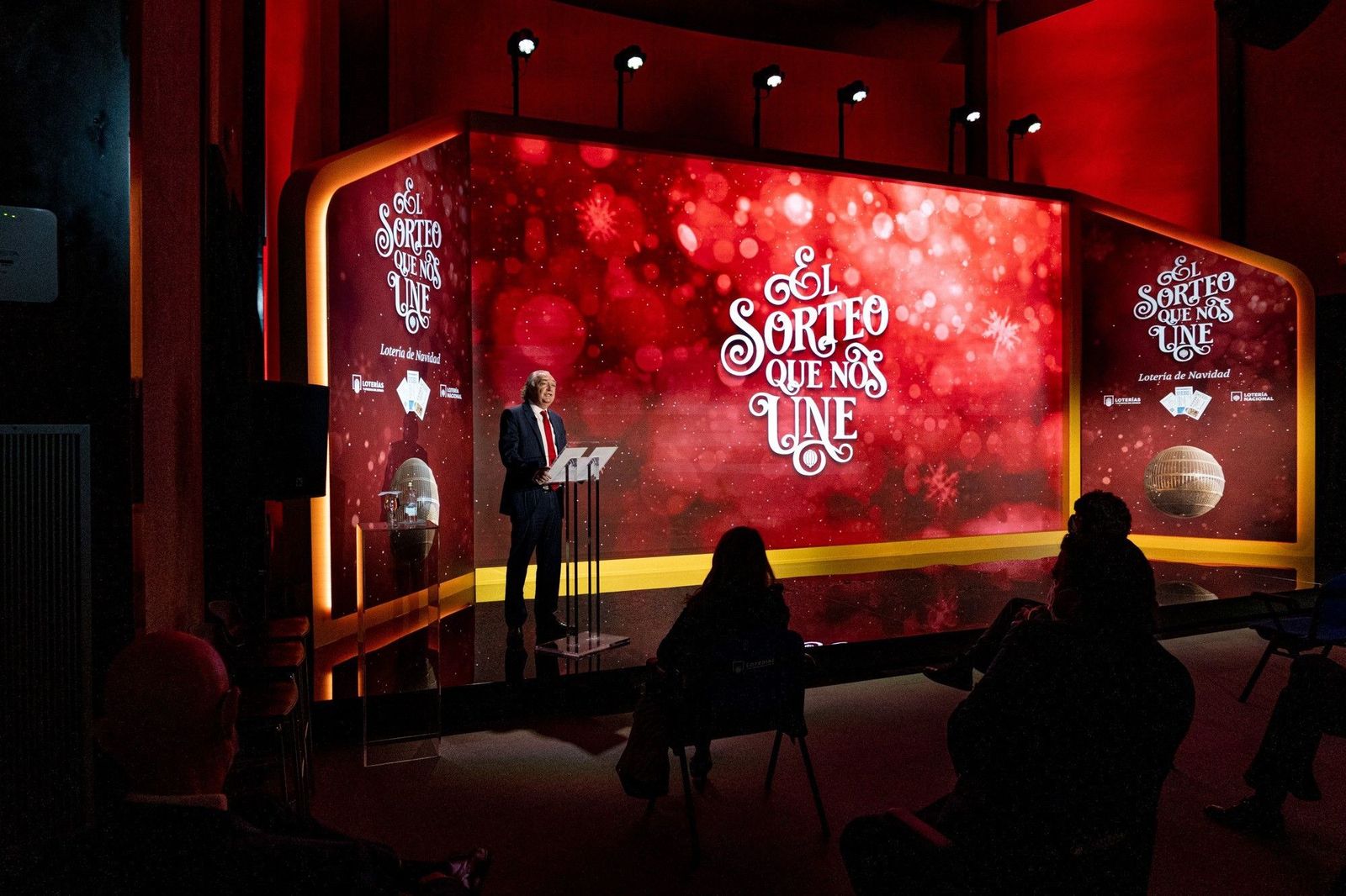 Presentación del anuncio del sorteo extraordinario de lotería de Navidad.