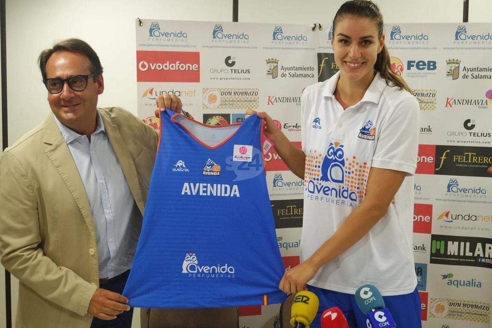 Krivacevic, el techo perfumero, llega a Avenida con muy buen rollo