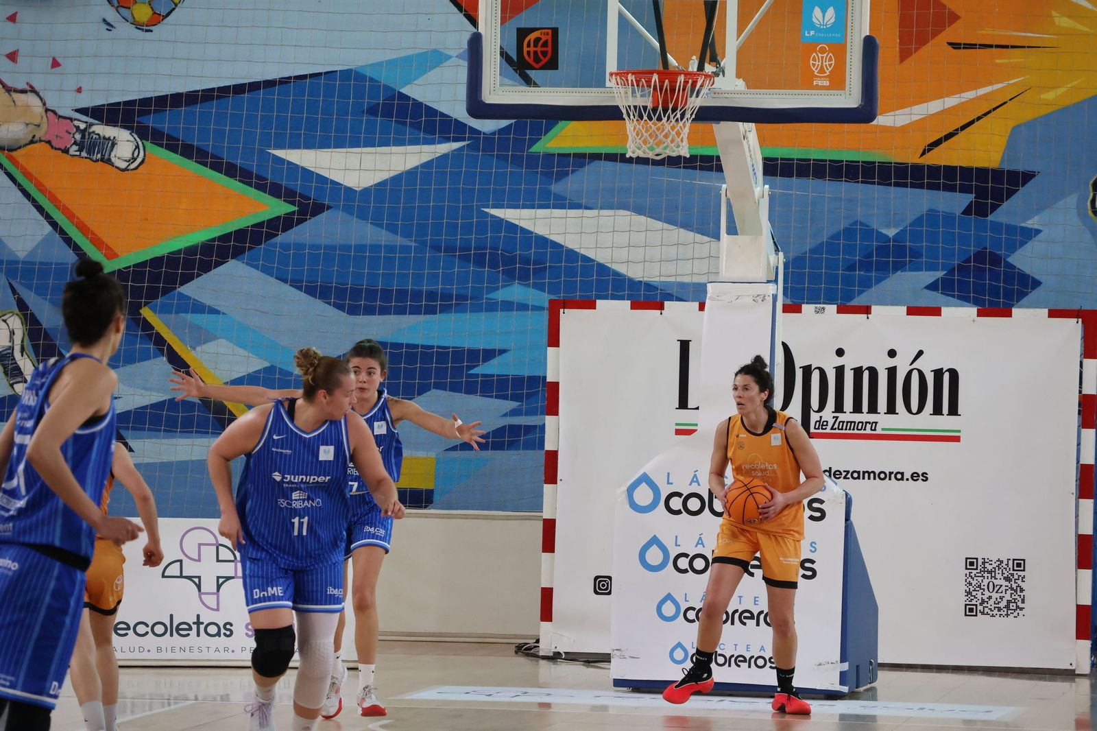 GALERÍA | El encuentro entre el CD Zamarat y el Azul Marino Mallorca, en imágenes