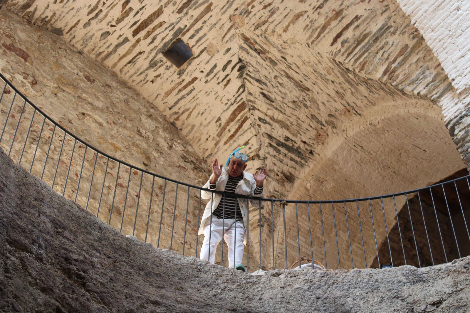 Visita teatralizada al Pozo de Nieve en Salamanca. Foto de archivo