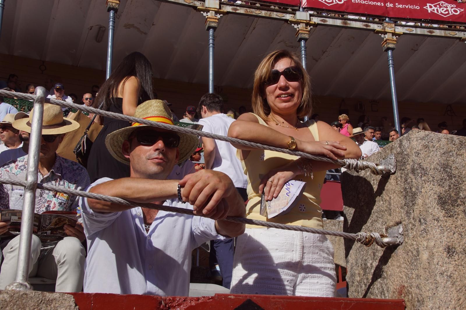 Así ha vivido la afición de La Glorieta el primer cartel de figuras de la feria: imágenes del ambiente en los tendidos y en el patio de cuadrillas