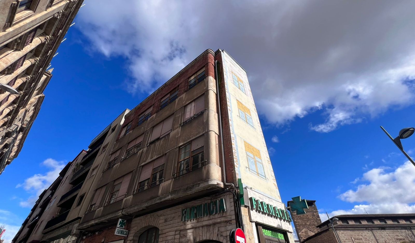 whatsapp-image-2024-02-16-at-16-37-17