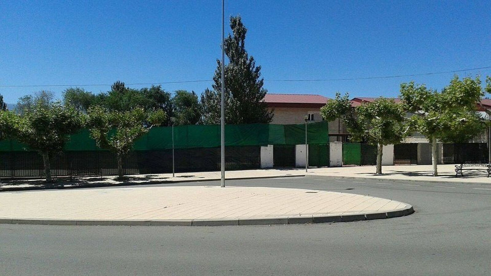 El recinto de espectáculos de Guijuelo se prepara para los conciertos de fiestas