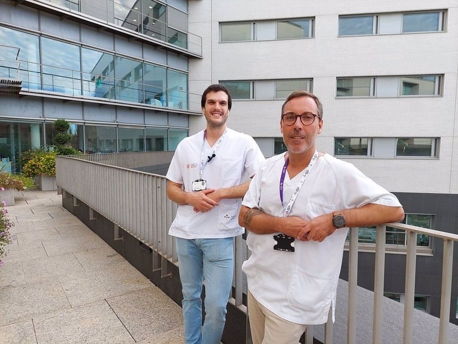 Los investigadores del IR Sant Pau Saül Martínez-Horta y Arnau Puig-Davi. - IR SANT PAU