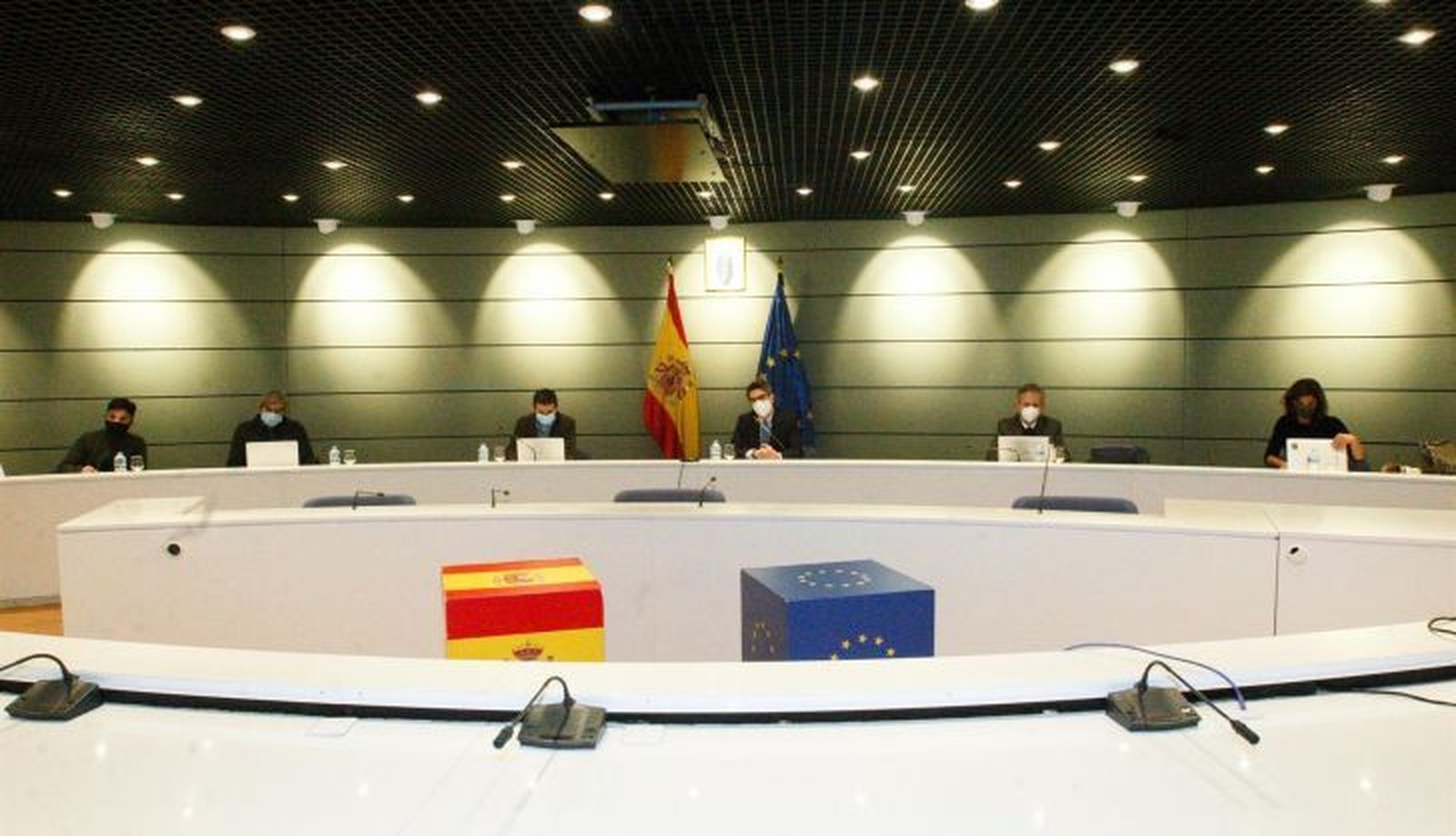 Encuentro en el ministerio de inclusion seguridad social y migraciones para abordar la prorroga del cese de actividad 1 728x418