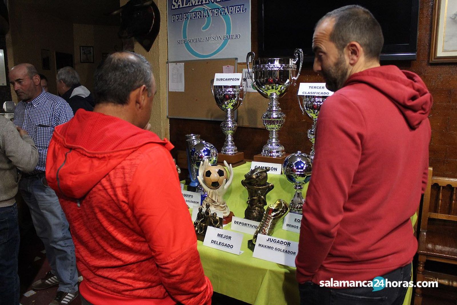 Presentación de los trofeos del Torneo Salmantino (2)