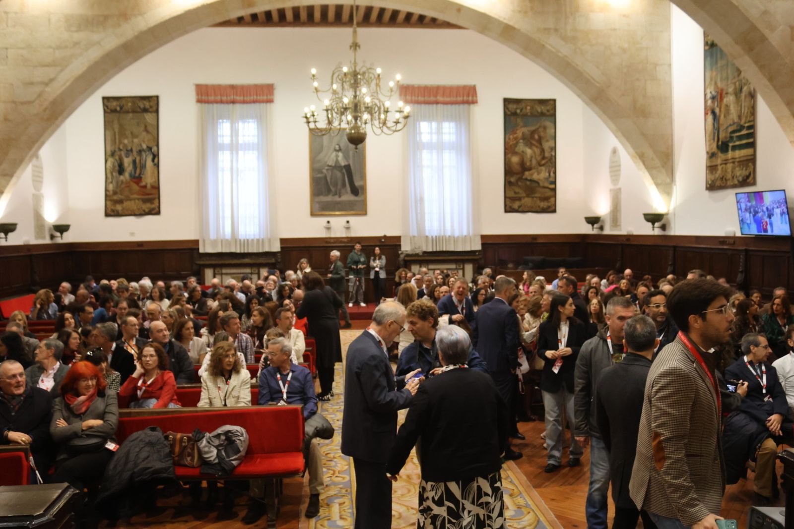 Alumni celebra el acto académico de bienveida de antiguos alumnos de la USAL