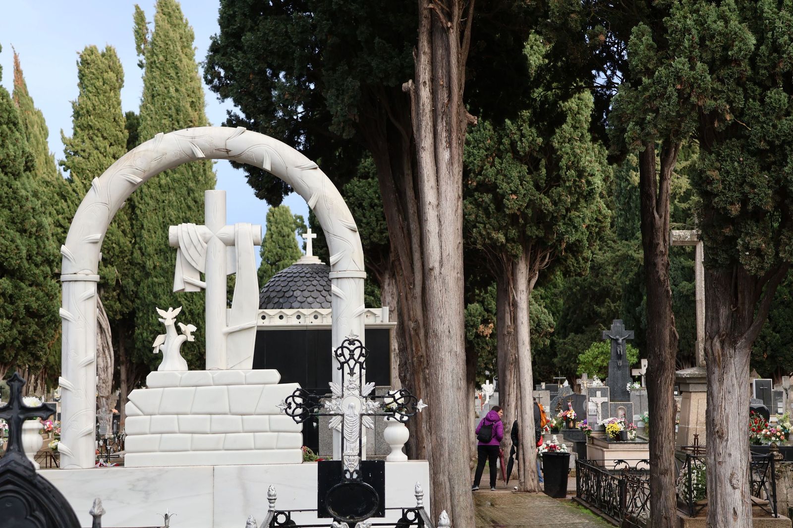 Los misterios del Cementerio municipal de San Atilano