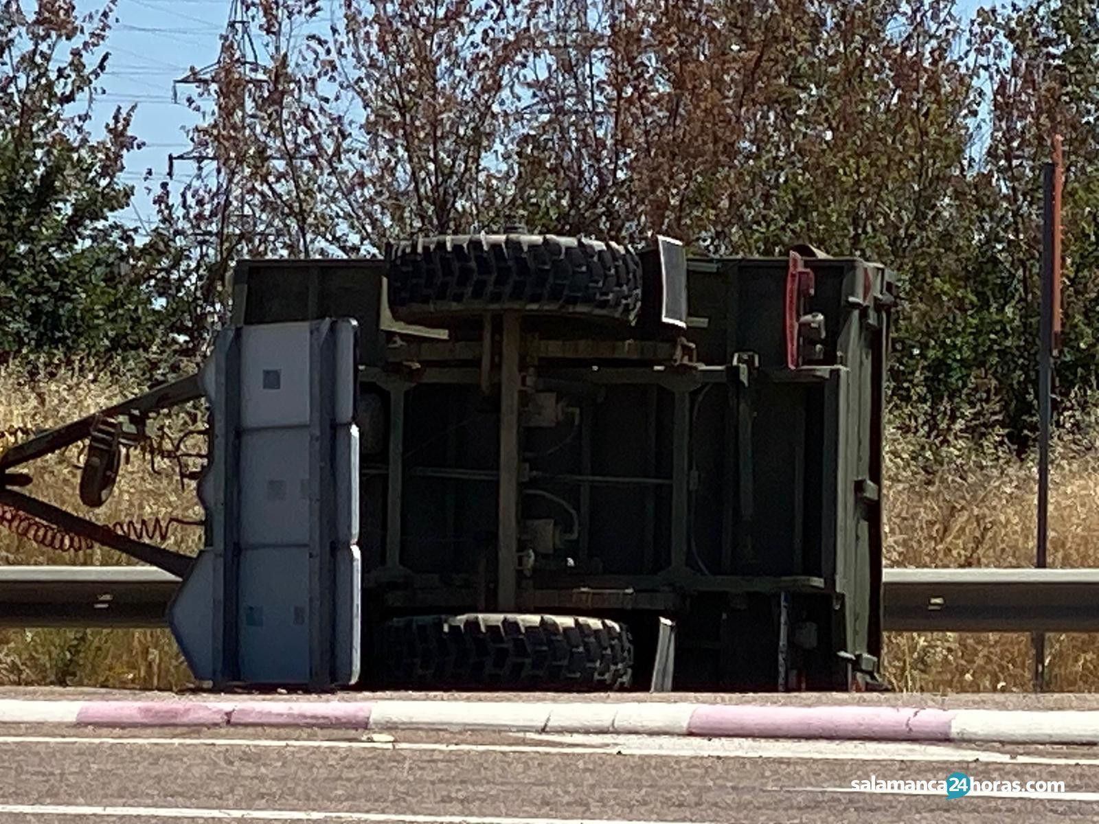 Accidente rotonda helmántico (2)