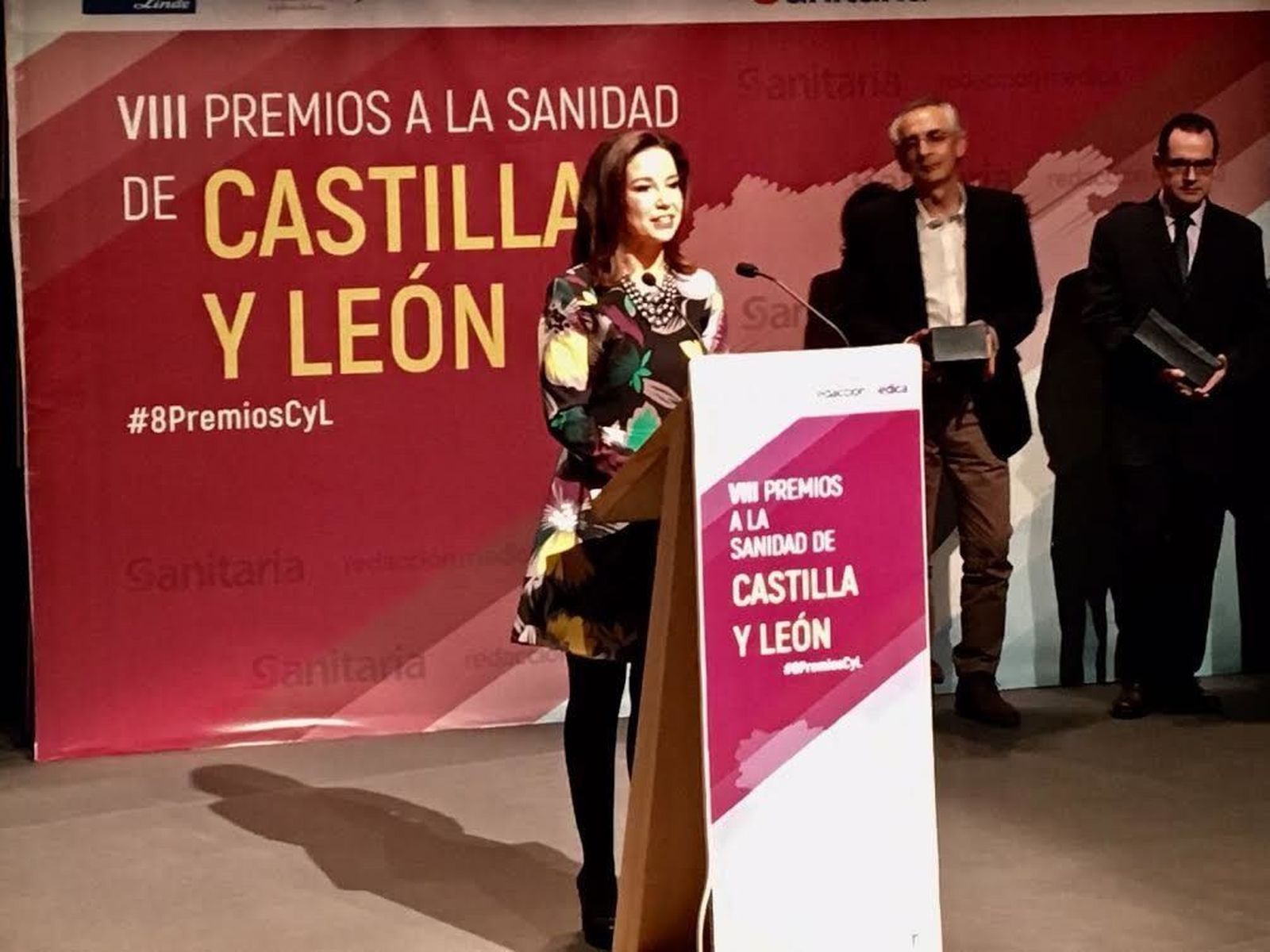 Los farmacéuticos reciben el Premio Sanitaria 2000 por el éxito en la implantación de la receta electrónica