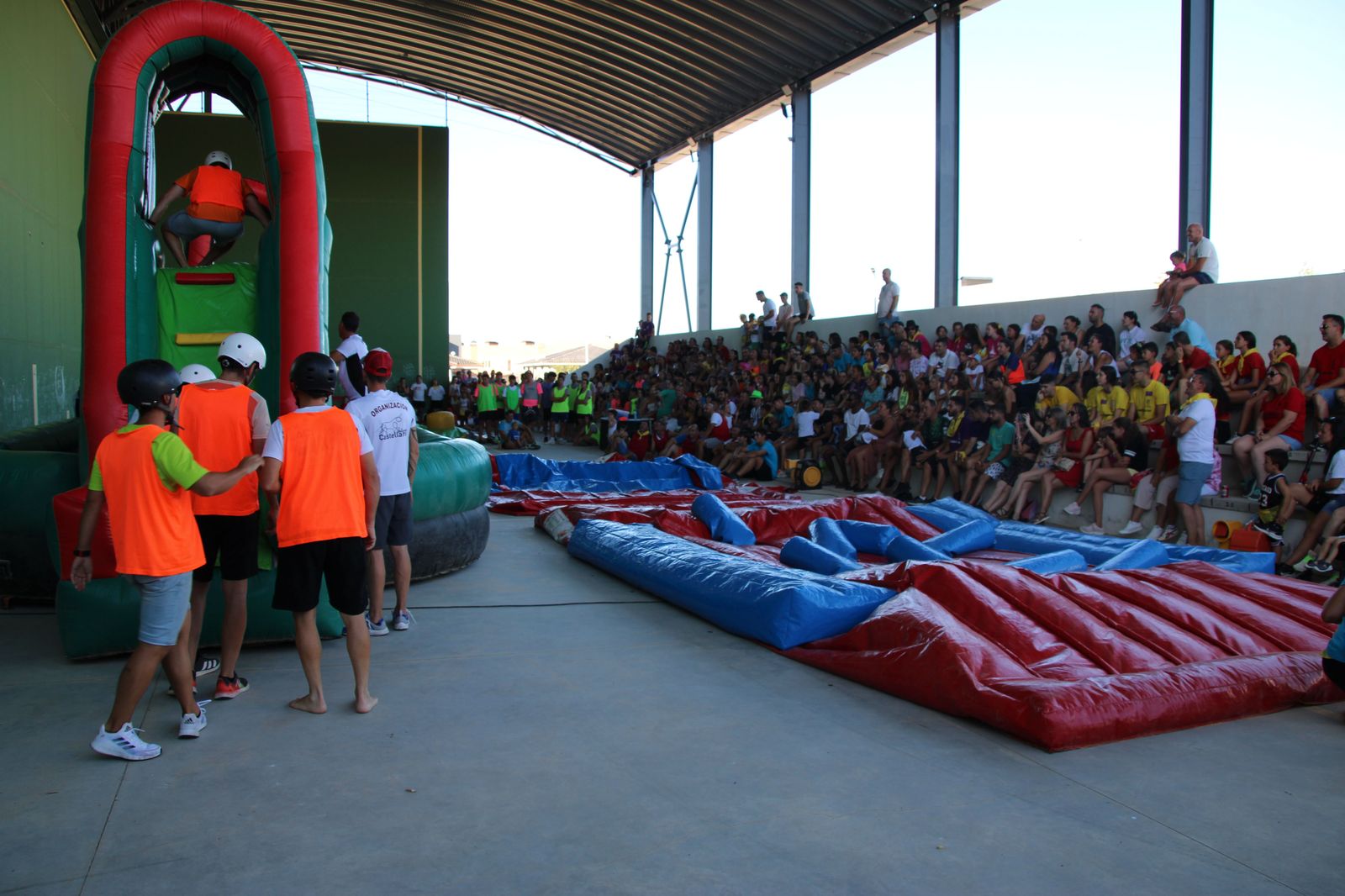 humor-amarillo-en-castellanos-de-moriscos-44