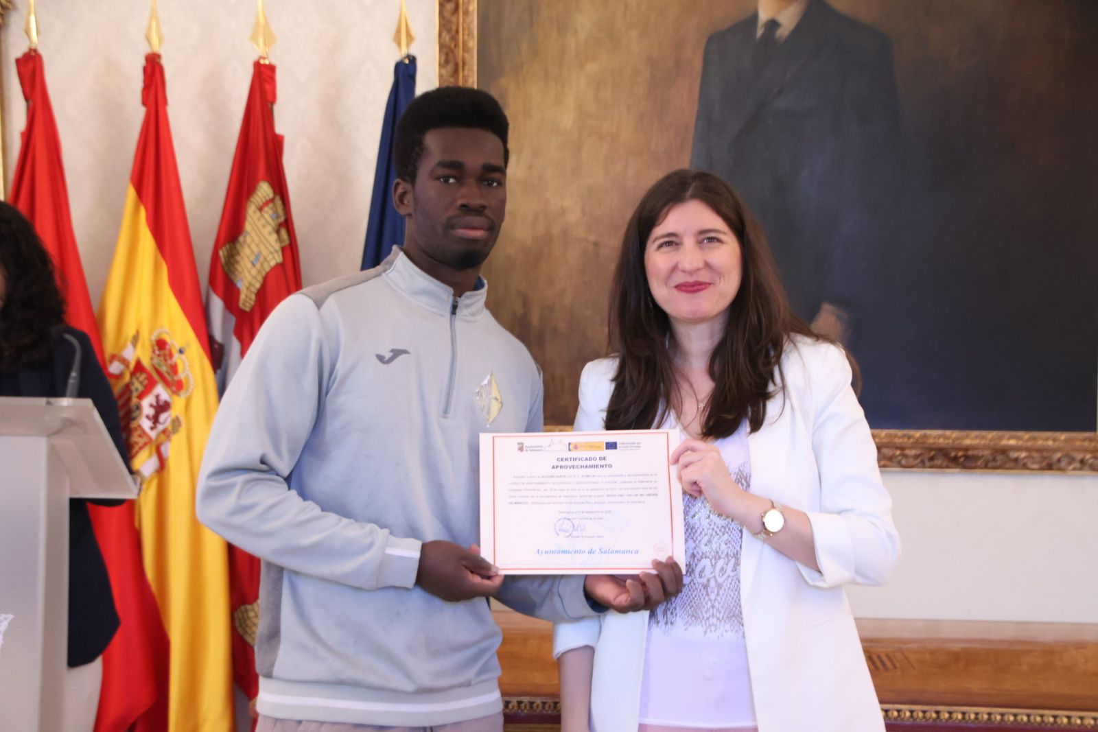 Entrega de diplomas de los primeros cursos de formación del proyecto Laboris Helmántica